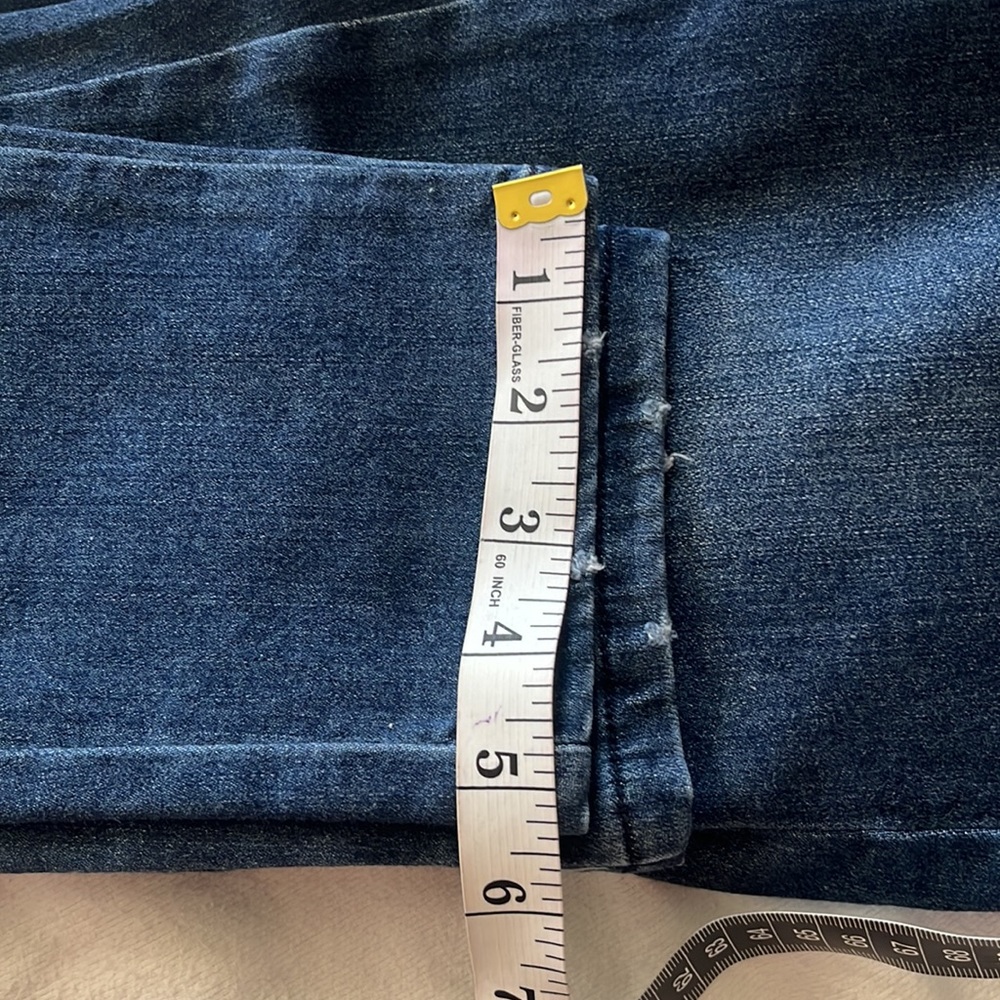 Jean - Picture 6 of 10